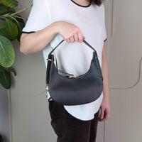 Aliel half-moon bag black