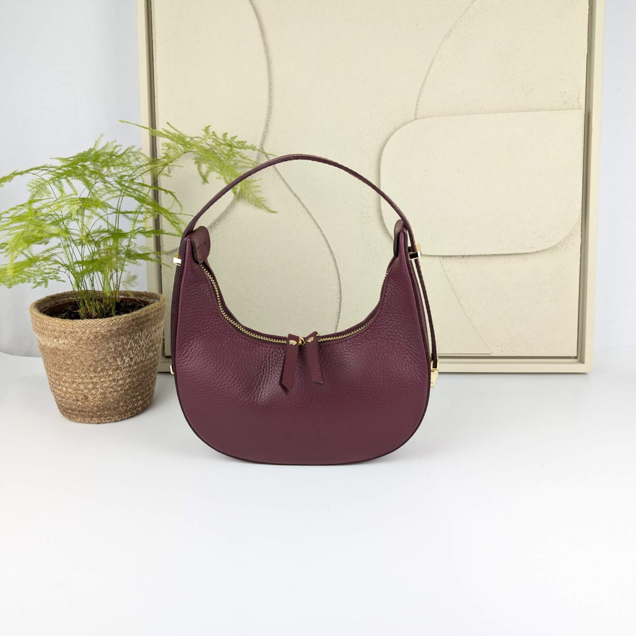 Aliel half-moon bag burgundy