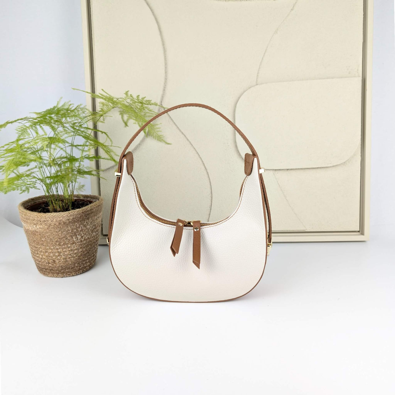 Aliel half-moon bag cream
