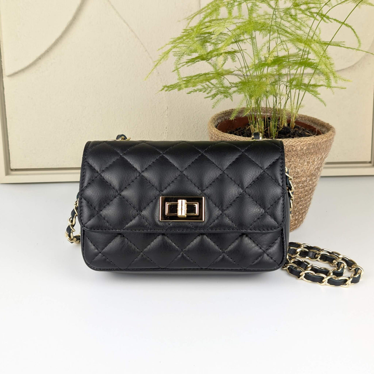 Ilanea handbag S black