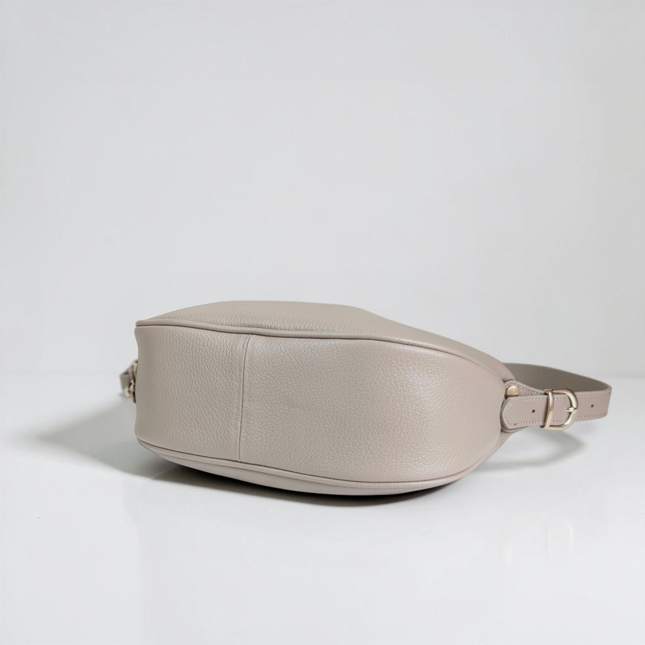 Lodesi crossbody bag taupe light