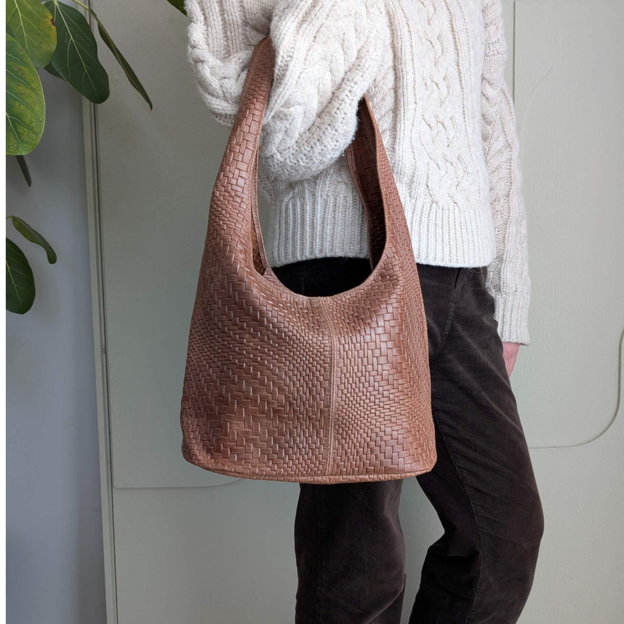Oleas shoulder bag S marron dark