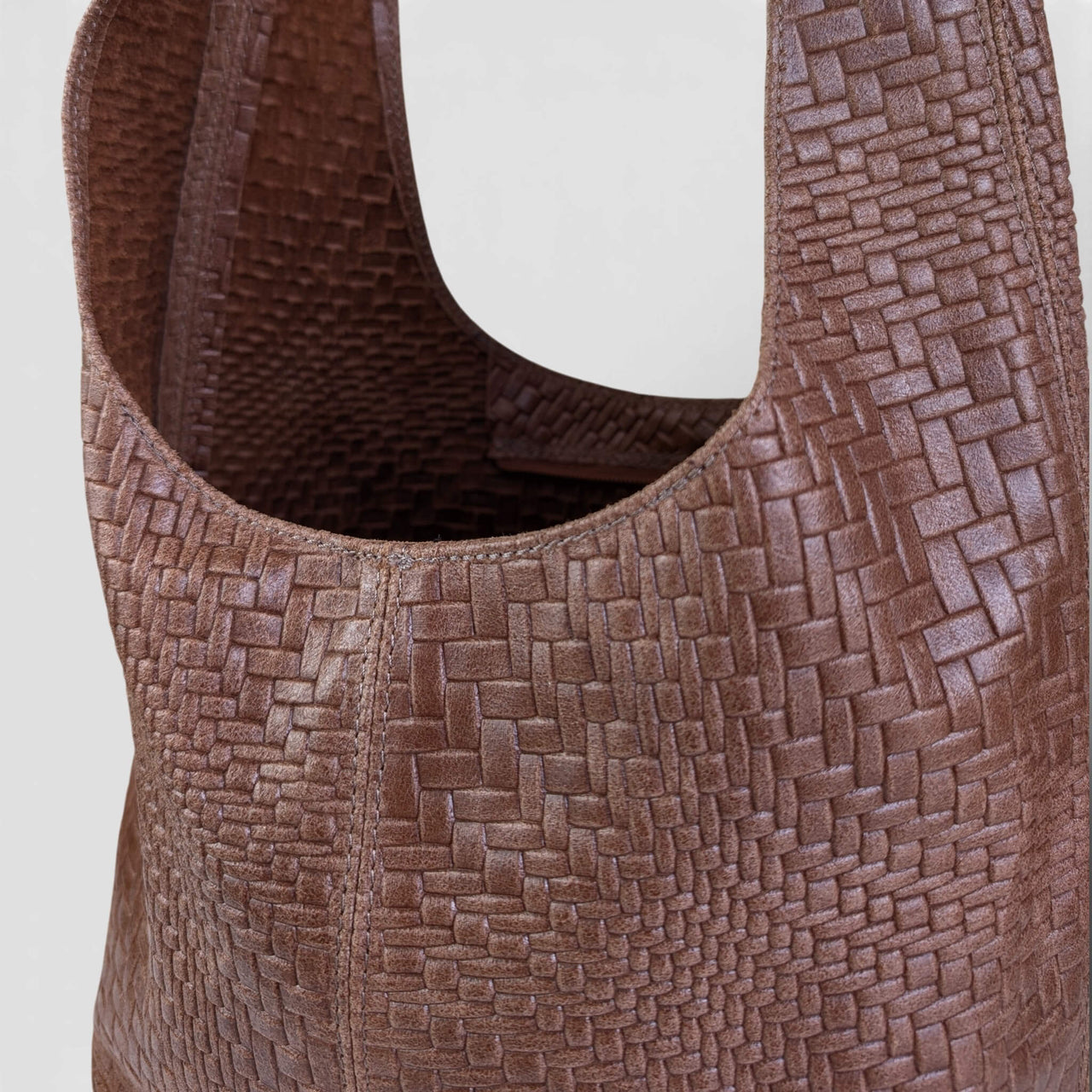 Oleas shoulder bag S marron dark